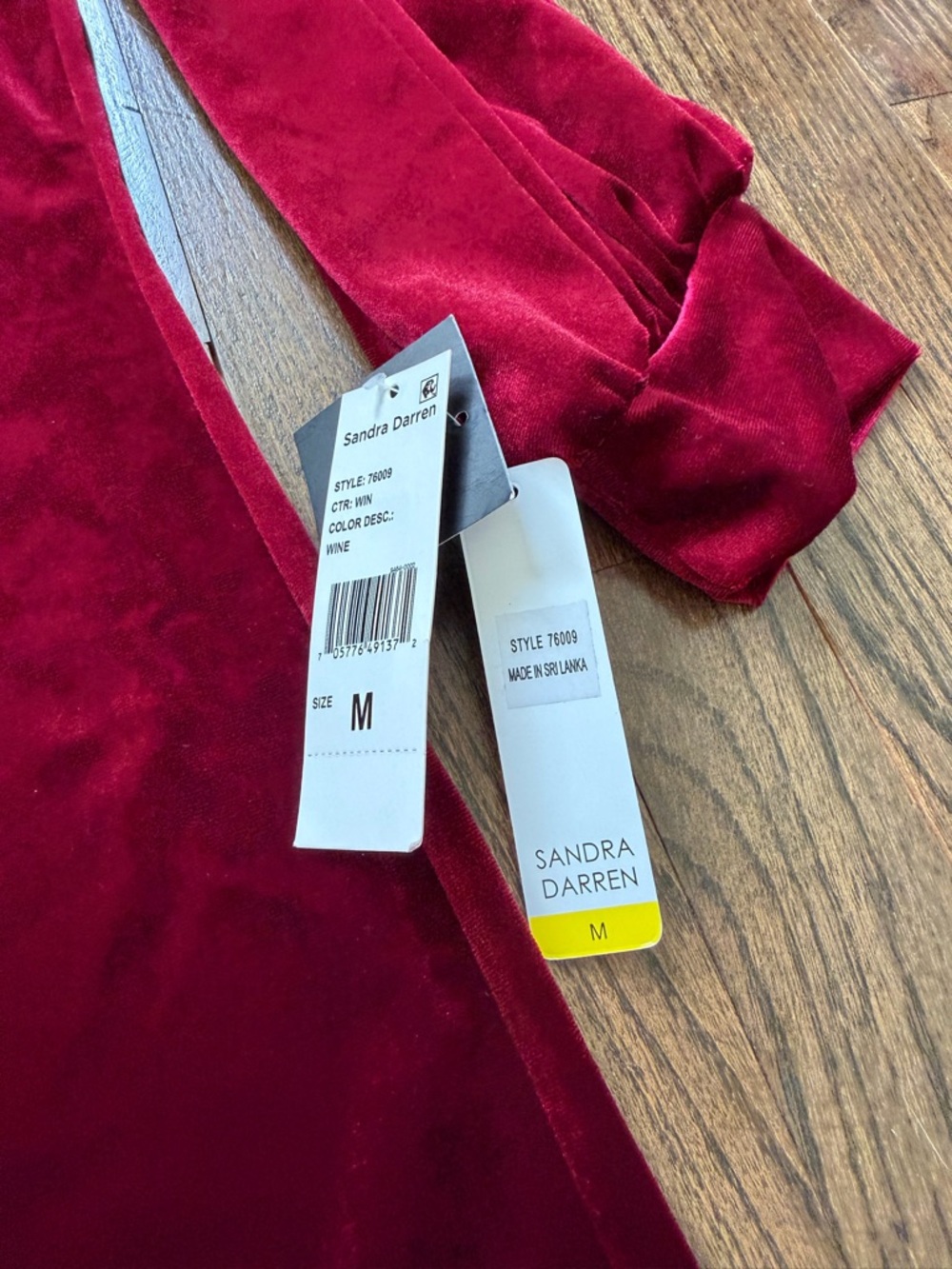 NWT Sandra Darren Wine Velvet Dress with 3/4 Sleeves - Picture 5 of 8